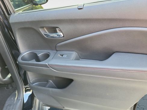 Used 2022 Honda Pilot Black Edition image 23