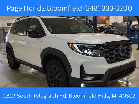 Used 2023 Honda Passport TrailSport image 1