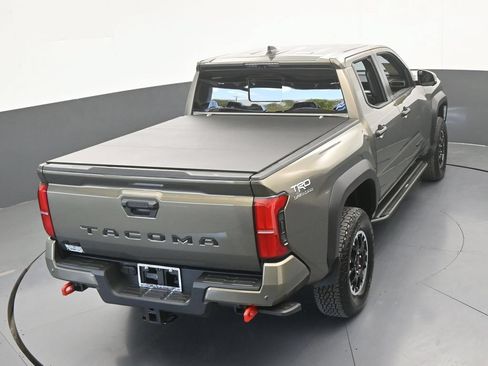 Used 2025 Toyota Tacoma TRD Off-Road w/ TRD Off Road Premium Package AWD/4WD image 63