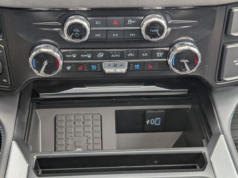 New 2026 Ford F250 Platinum AWD/4WD image 23