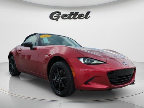 Used 2024 MAZDA MX-5 Miata Sport RWD image 2