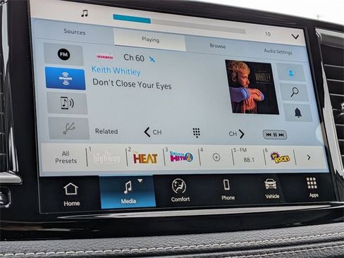 New 2026 Chrysler Pacifica Select image 22