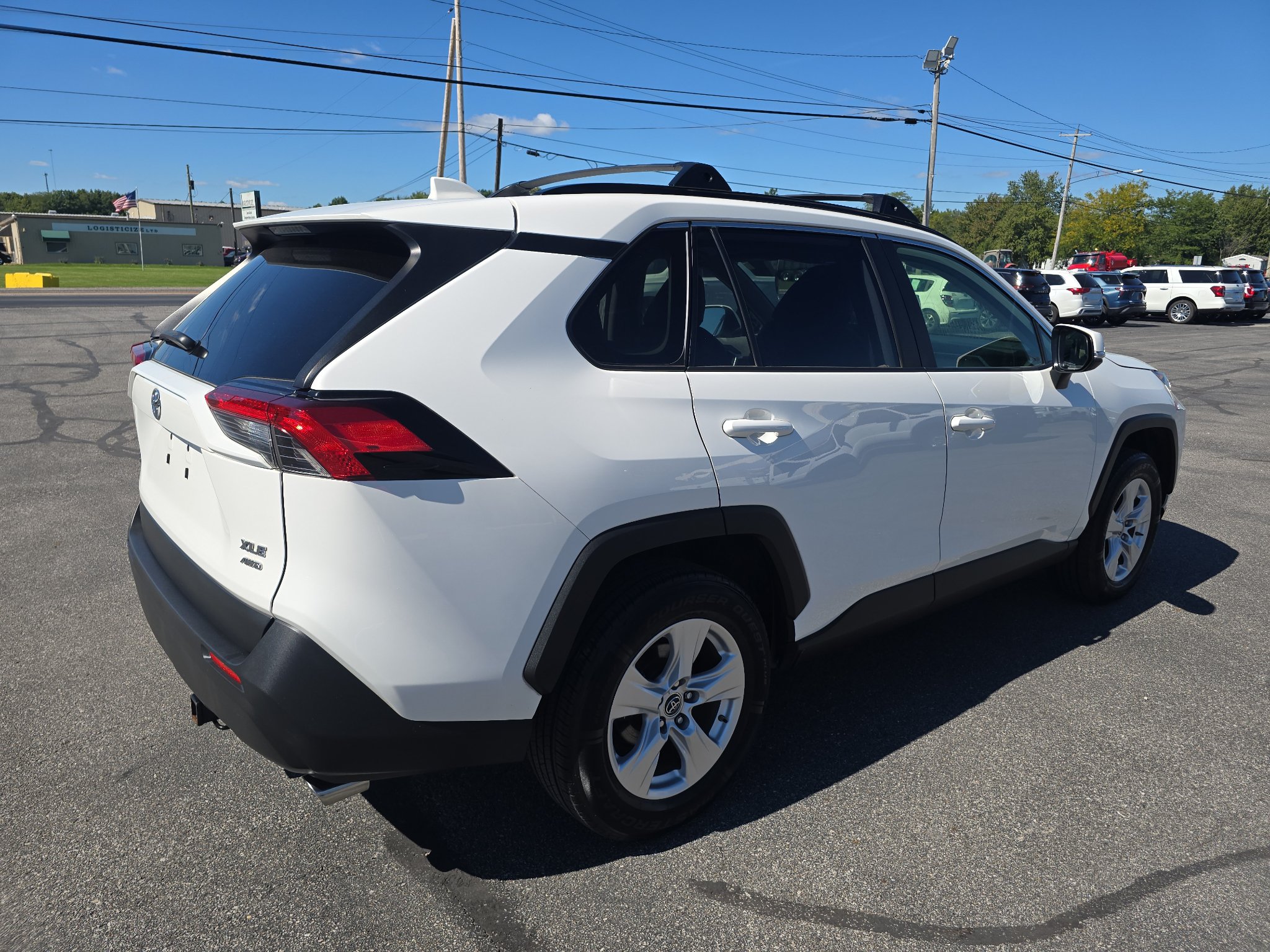 Used 2019 Toyota RAV4 XLE w/ Convenience Package AWD/4WD image 6