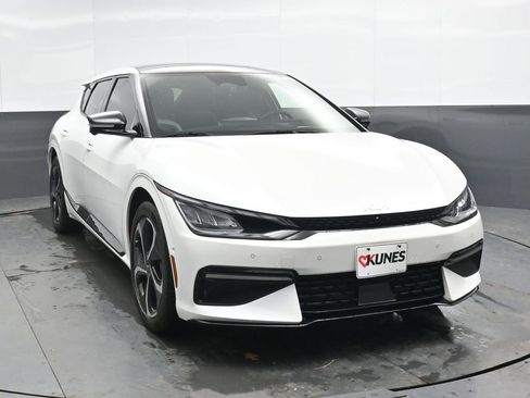 Used 2024 Kia EV6 GT-Line image 8
