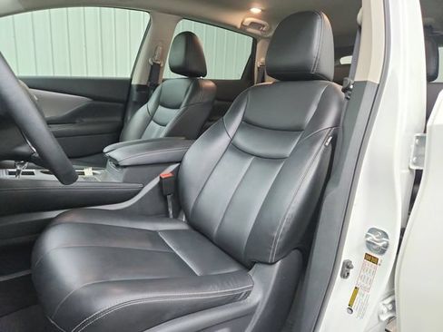 Used 2024 Nissan Murano SV w/ SV Midnight Edition Package FWD image 19