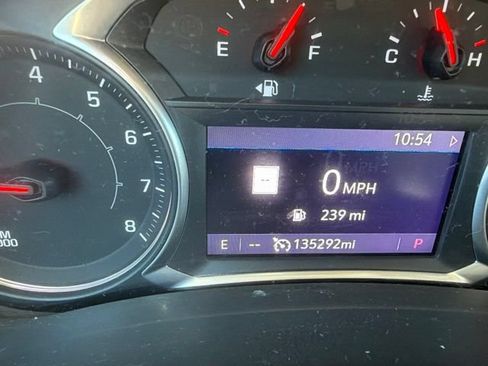 Used 2020 GMC Terrain SLE w/ Driver Convenience Package FWD image 12