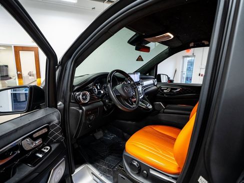 Used 2021 Mercedes-Benz Metris Passenger image 35