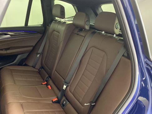 Used 2024 BMW X3 xDrive30i w/ Premium Package AWD/4WD image 4