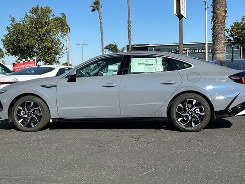 New 2025 Hyundai Sonata SEL image 9