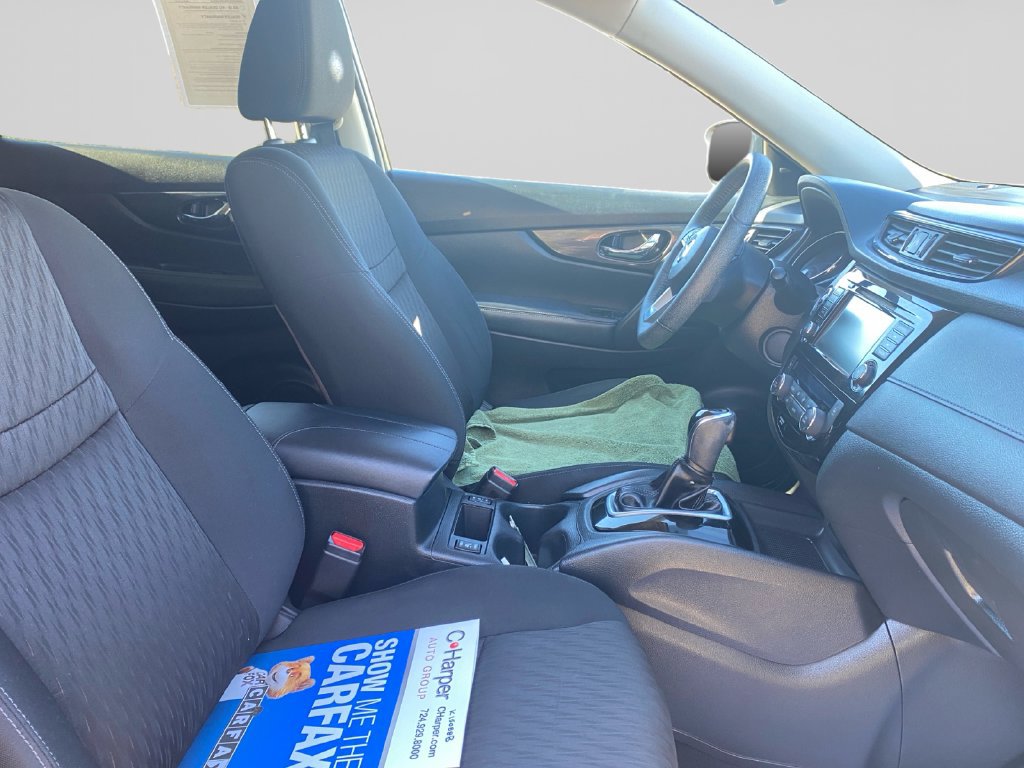 Used 2018 Nissan Rogue SV AWD/4WD image 11