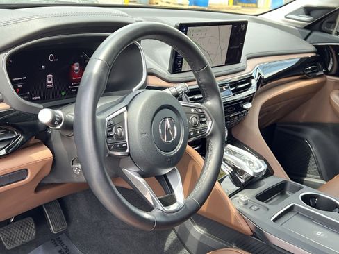 Used 2025 Acura MDX SH-AWD w/ Technology Package image 13