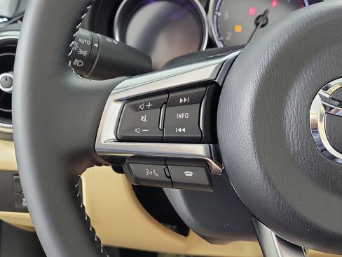 New 2025 MAZDA MX-5 Miata Grand Touring w/ Weather Package image 15