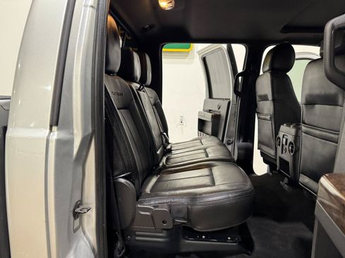 Used 2014 Ford F250 Platinum w/ FX4 Off-Road Package AWD/4WD image 14