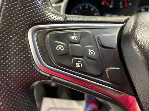 Used 2020 Chevrolet Malibu LT FWD image 19