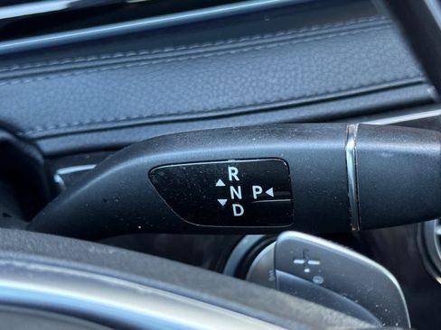 Used 2017 Mercedes-Benz S 550 Sedan image 22