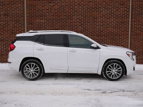 Used 2022 GMC Terrain Denali image 26
