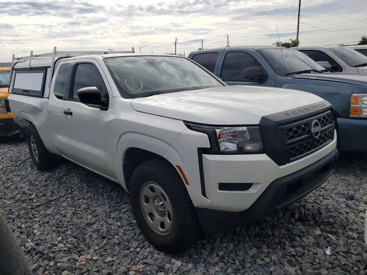 Used 2024 Nissan Frontier S w/ Technology Package RWD image 1