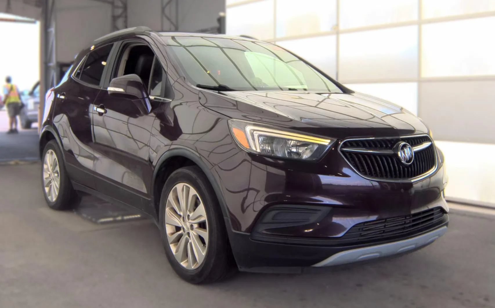 Used 2018 Buick Encore Preferred FWD image 3
