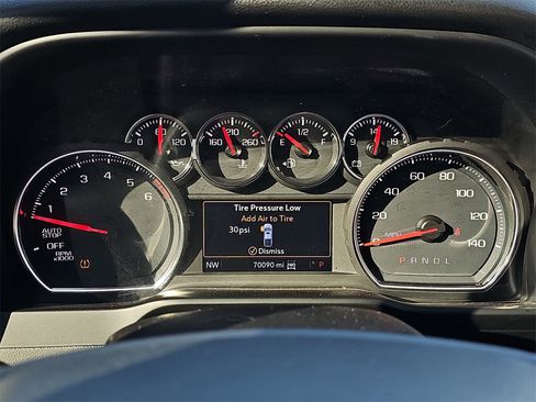 Used 2019 Chevrolet Silverado 1500 LT Trail Boss image 17