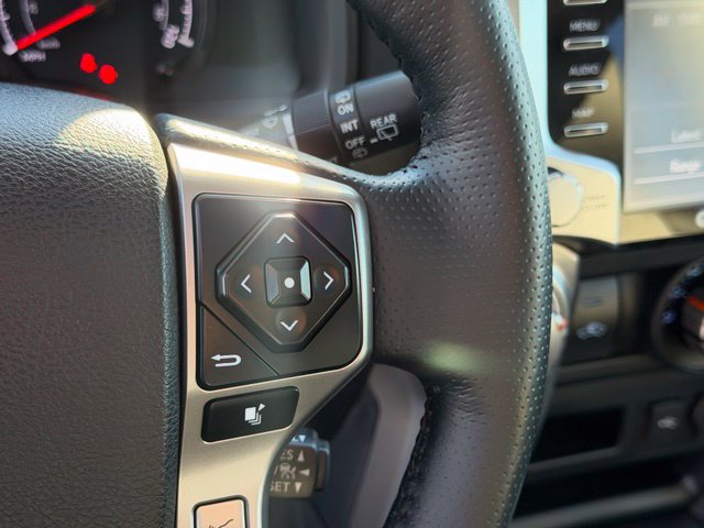 Used 2023 Toyota 4Runner SR5 Premium w/ Moonroof Package AWD/4WD image 26