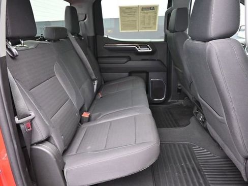 Used 2025 Chevrolet Silverado 1500 LT AWD/4WD image 33