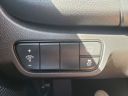 Certified 2024 Kia Seltos SX w/ SX Sunroof Package AWD/4WD image 32