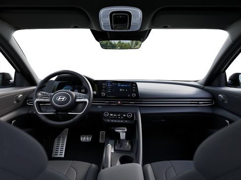 New 2026 Hyundai Elantra SEL Sport FWD image 8