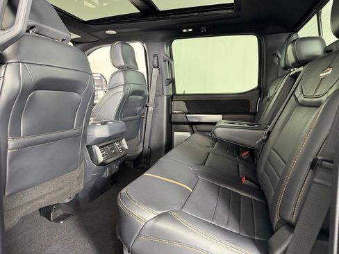 Used 2024 Ford F350 Platinum image 29