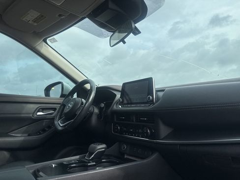 Used 2023 Nissan Rogue SV w/ SV Premium B Package FWD image 25