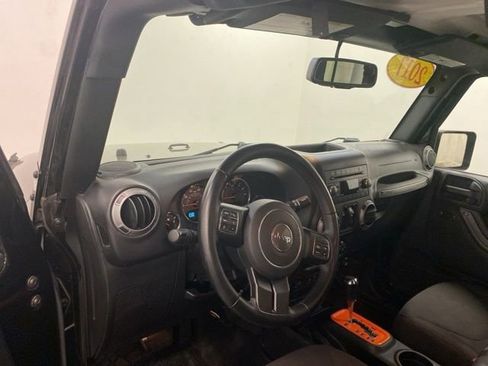 Used 2017 Jeep Wrangler Unlimited Sport w/ Quick Order Package 24S AWD/4WD image 8