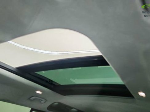 Used 2025 Land Rover Defender 110 X image 60