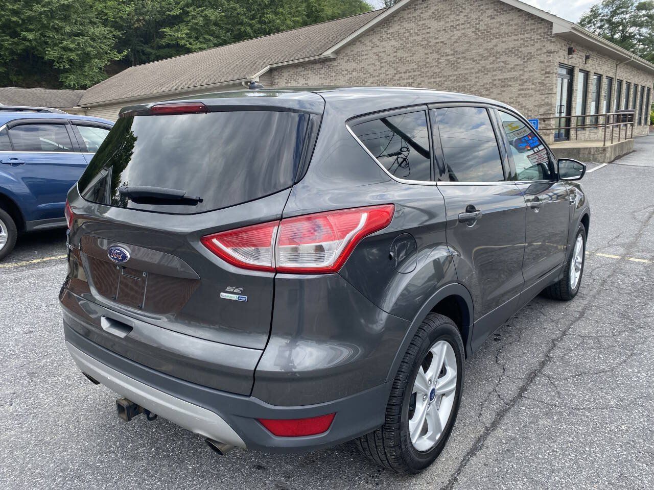 Used 2016 Ford Escape SE AWD/4WD image 5