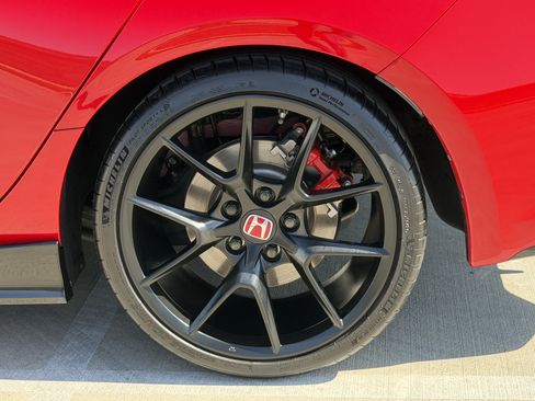 Used 2026 Honda Civic Type R image 15