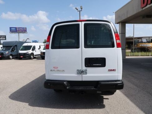 Used 2023 GMC Savana 2500 w/ Driver Convenience Package RWD image 5