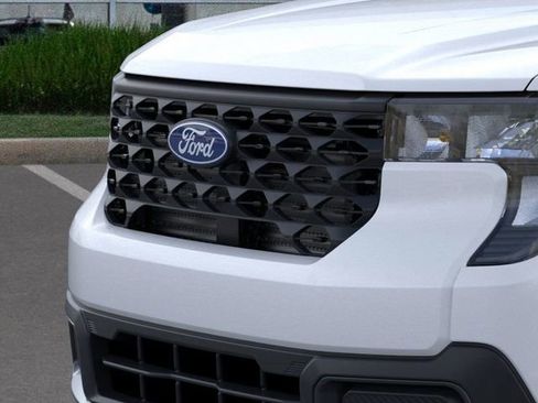 New 2025 Ford Maverick XLT w/ Equipment Group 301A image 18