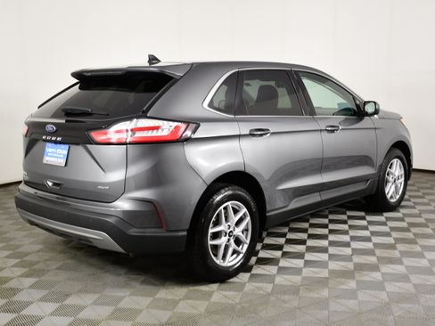Used 2023 Ford Edge SEL w/ Convenience Package AWD/4WD image 6