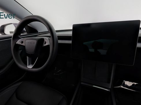 Used 2025 Tesla Model 3 RWD image 25