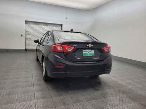 Used 2019 Chevrolet Cruze LS image 6