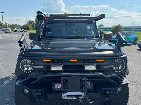 Used 2023 Ford Bronco Outer Banks AWD/4WD image 2