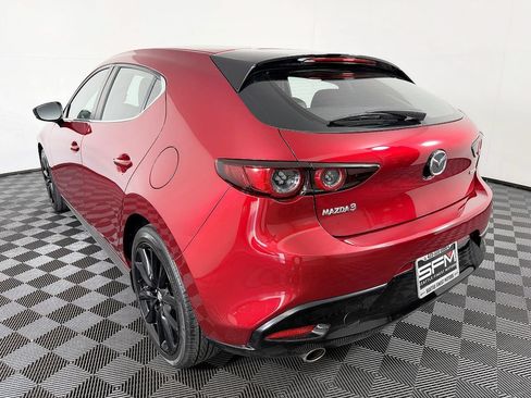 Used 2021 MAZDA MAZDA3 s FWD image 17