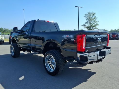 Used 2024 Ford F250 XLT w/ Snow Plow Prep Package AWD/4WD image 5
