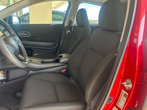 Used 2016 Honda HR-V EX image 5