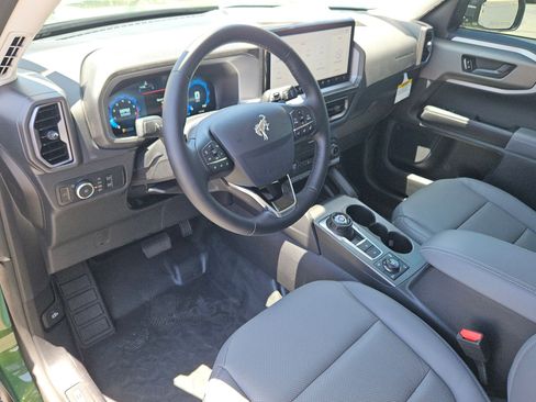 New 2025 Ford Bronco Sport Badlands image 8