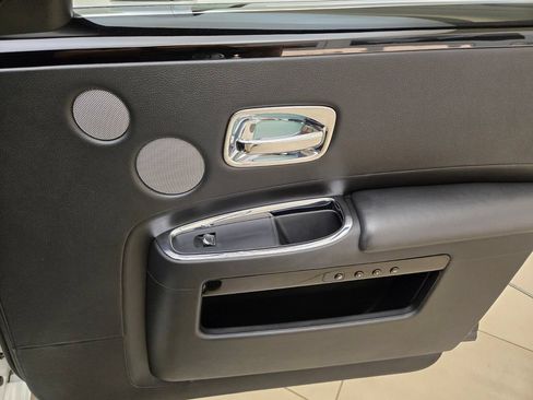 Certified 2012 Rolls-Royce Ghost RWD image 26