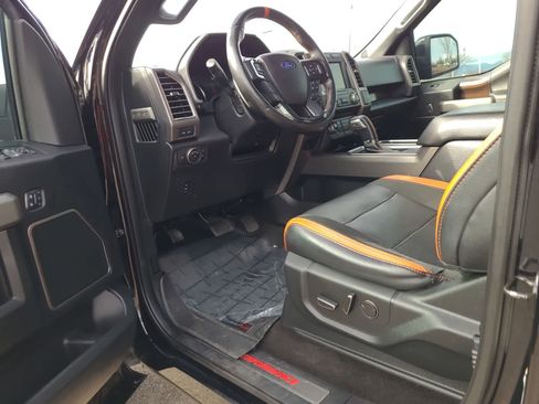 Used 2017 Ford F150 Raptor w/ Equipment Group 802A Luxury image 10