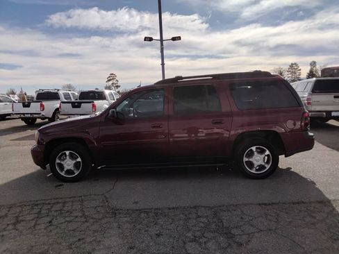 Used 2005 Chevrolet TrailBlazer EXT LT w/ Luxury Package image 8
