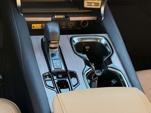 Used 2024 Lexus RX 350 image 21