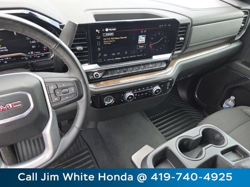 Used 2024 GMC Sierra 1500 Elevation AWD/4WD image 35