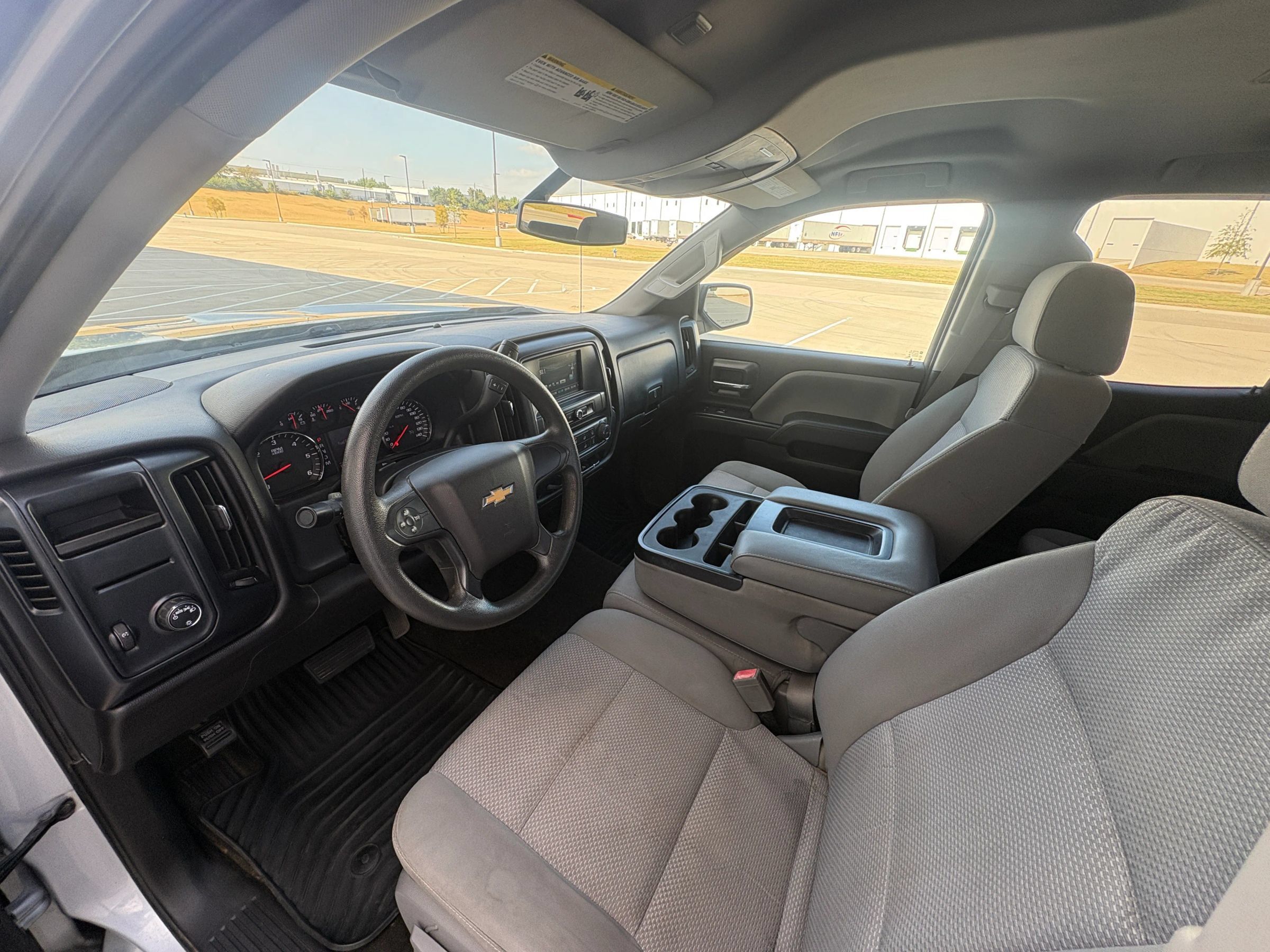 Used 2016 Chevrolet Silverado 1500 Custom w/ Custom Convenience Package RWD image 9