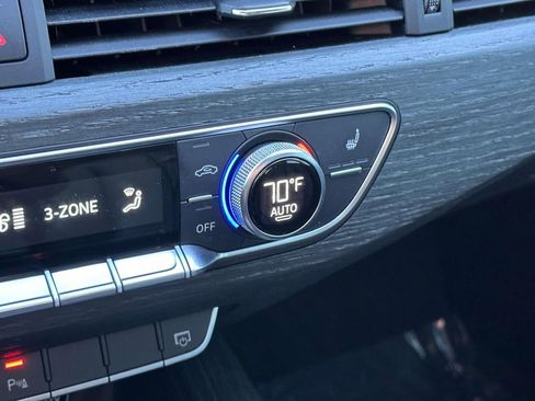 Used 2018 Audi A4 2.0T Premium Plus image 32